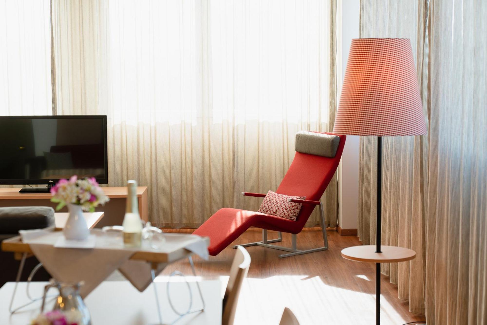 Swissever Hotel Zug Steinhausen Phòng bức ảnh